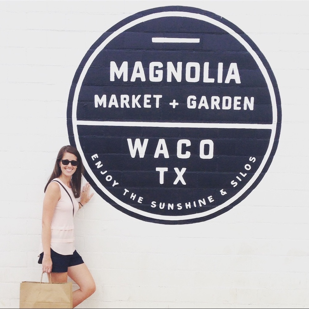 Meet your Posher, Whitney